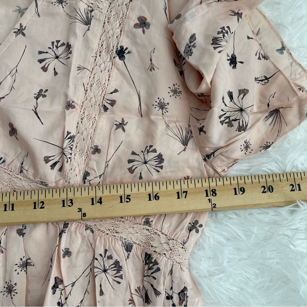 Melrose And Market Floral Babydoll Top Womens Small Petite Blush Short Sleeve - Picture 6 of 8
